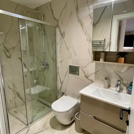 Diamond Of Luxury 18th Floor